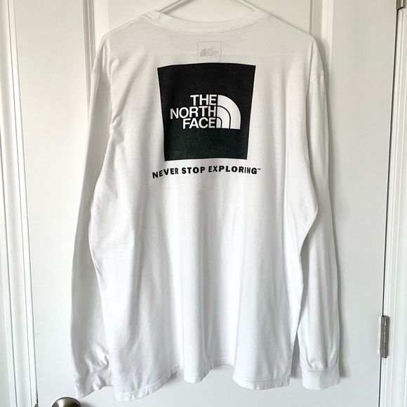 The North Face Men's Long-Sleeve Box NSE T-Shirt | Never Stop Exploring - Picture 4 of 15